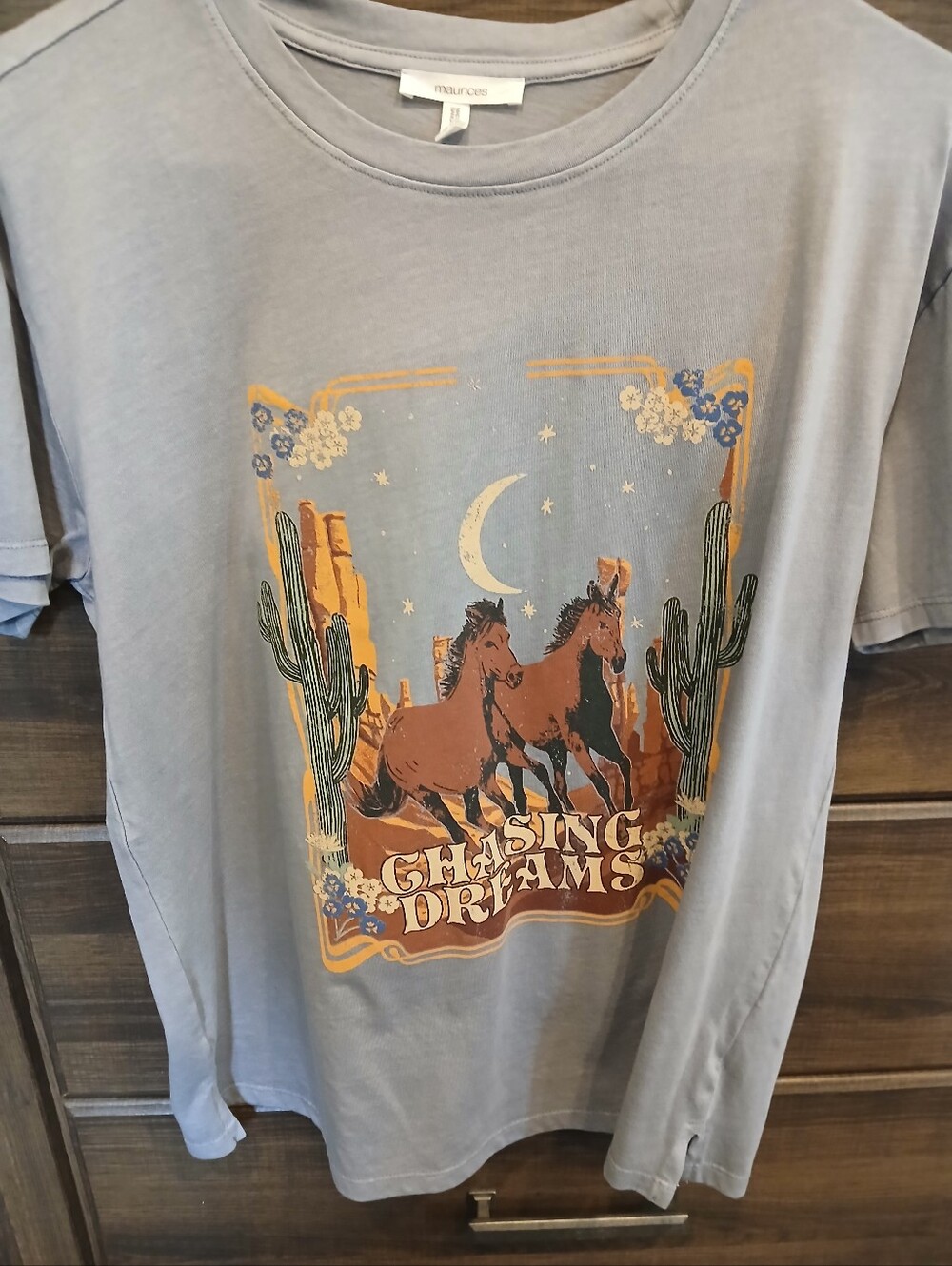 Maurices Blue Chasing Dreams Tee NWOT